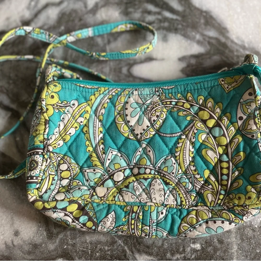 Vera Bradley | Bags | Vera Bradley Retired Peacock Print  display picture 1